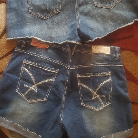 Size 16 Short bundle - Picture 8 of 16